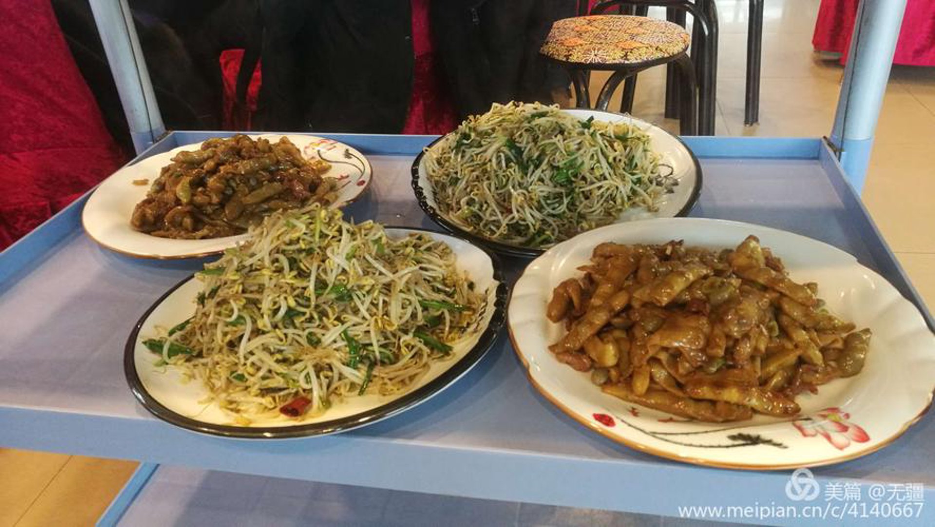辣疆湖小吃